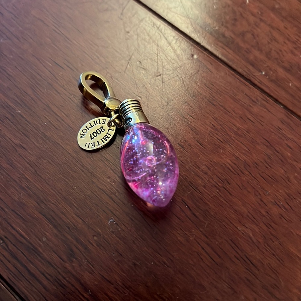 JUICY COUTURE Limited Edition 2007 Holiday Light Charm